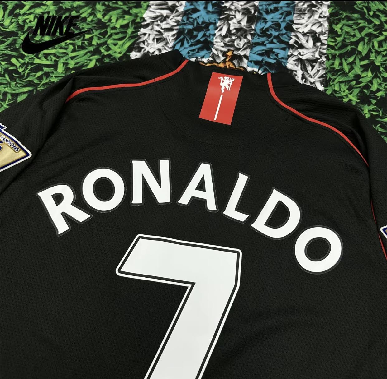 Nike 07-08 Manchester United Away Retro Soccer Jersey #7 Ronaldo Champions League Edition