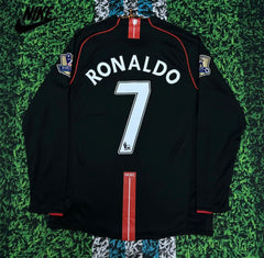 NIKE 07-08 Manchester United Vintage Retro Long Sleeve Soccer Jersey Away 7 Ronaldo Champions League Edition