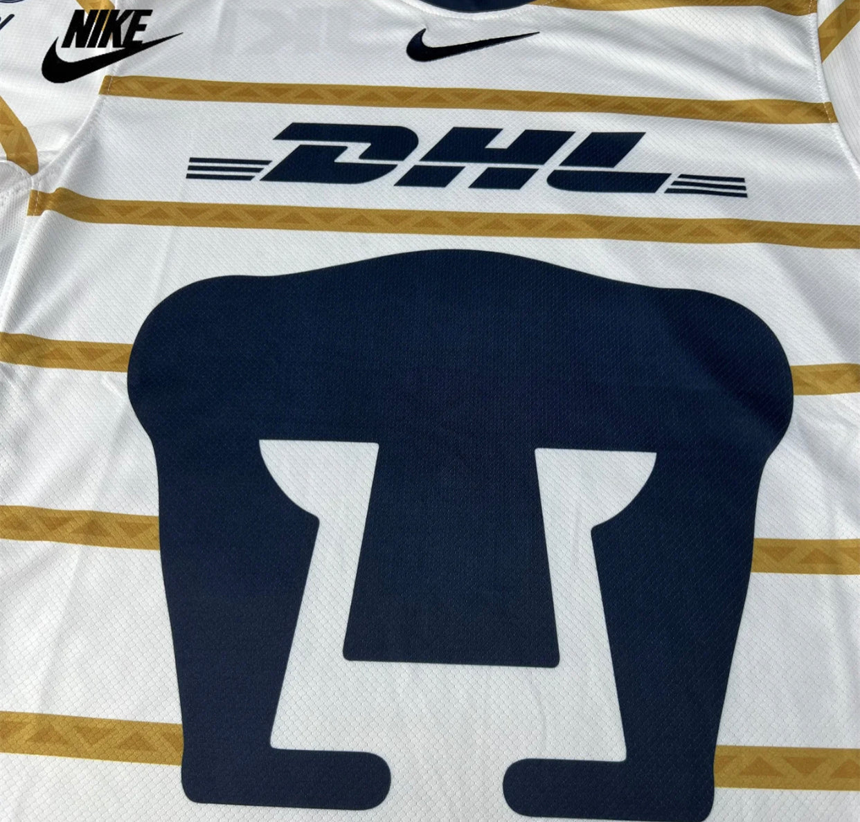 NIKE 24-25 Mexico Pumas Home White Short Sleeve Top Retro Soccer Jerseys LIGA MX