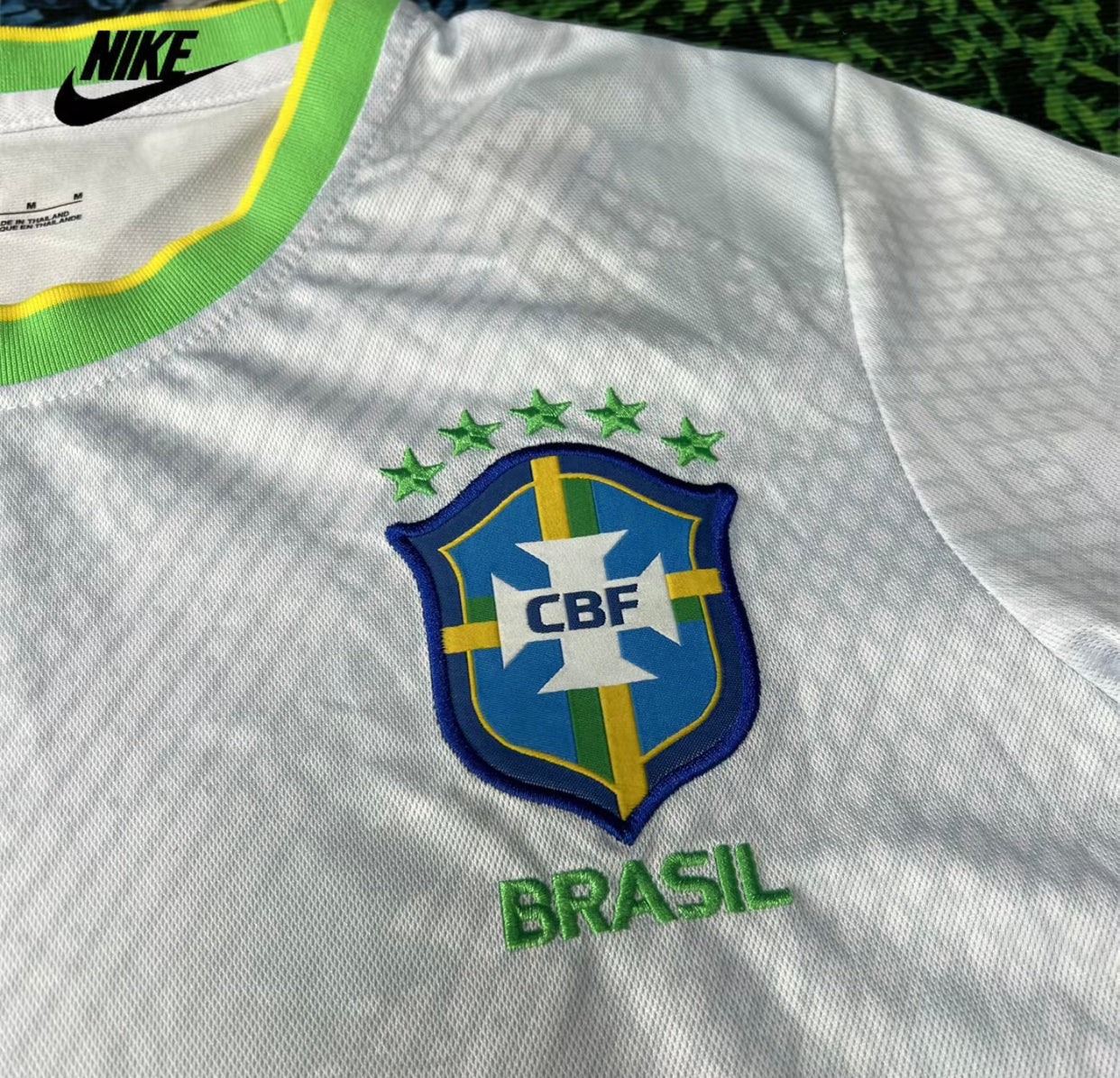 NIKE 22-23 Team Brazil Godbird Special Edition Five Stars Top Neymar Jr