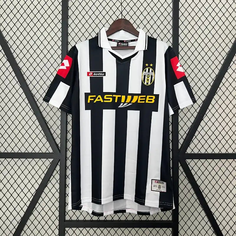 Retro 2001-02 Juventus Soccer Jersey Home