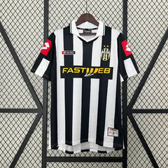 Retro 2001-02 Juventus Soccer Jersey Home