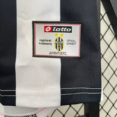 Retro 2001-02 Juventus Soccer Jersey Home